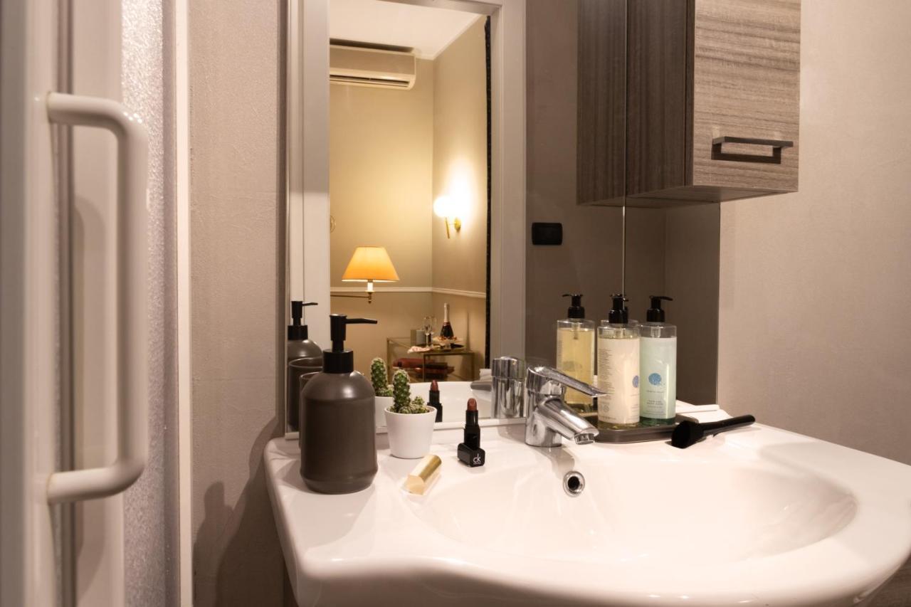Fair Suite Roma Termini Exteriör bild